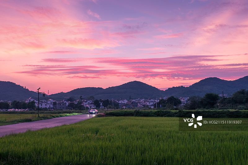 佘村的晚霞图片素材