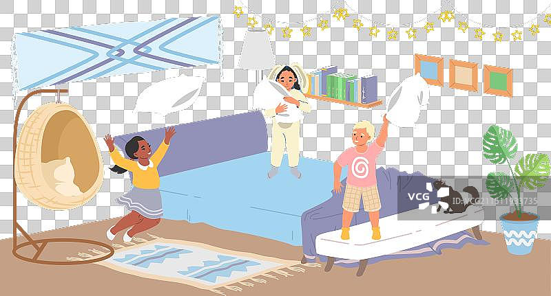 快乐的孩子们玩枕头大战图片素材