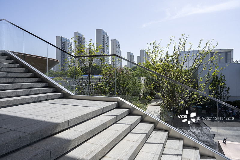 襄阳滨江商务区城市现代建筑公共空间装修设计造型结构风光图片素材