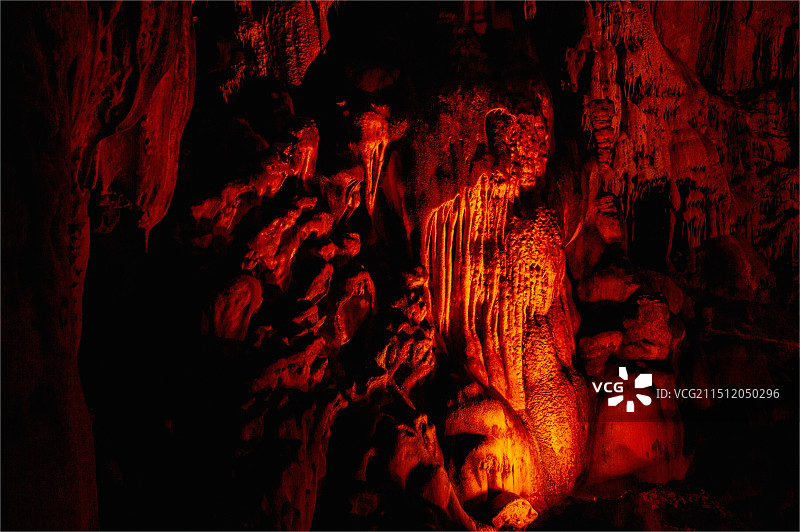 钟乳石图片素材