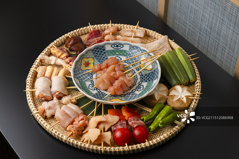 烧鸟食材拼盘，日式料理摆盘烧烤原材料生图片素材