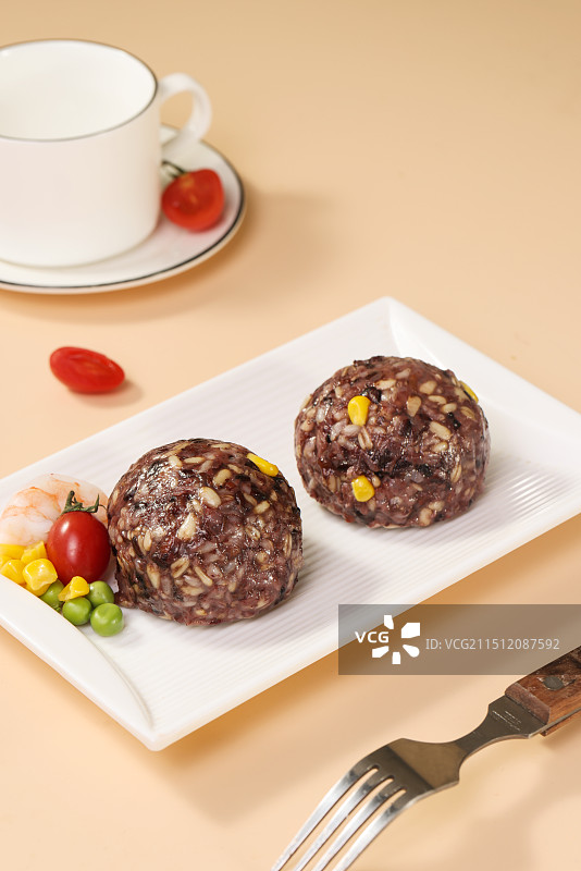 糙米饭团图片素材