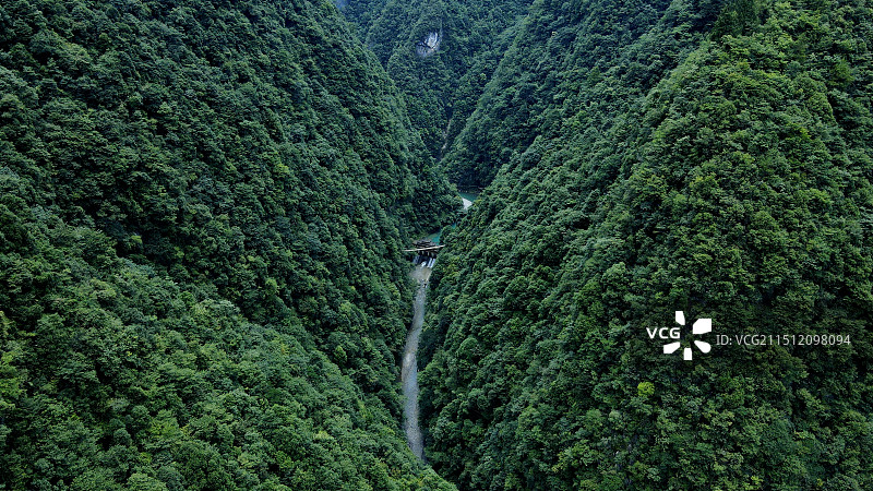绿野巴人河图片素材