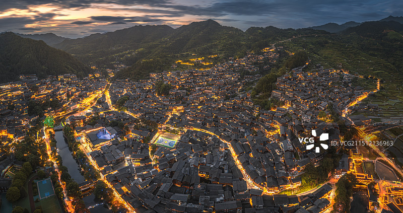 贵州西江千户苗寨夜景万家灯火图片素材