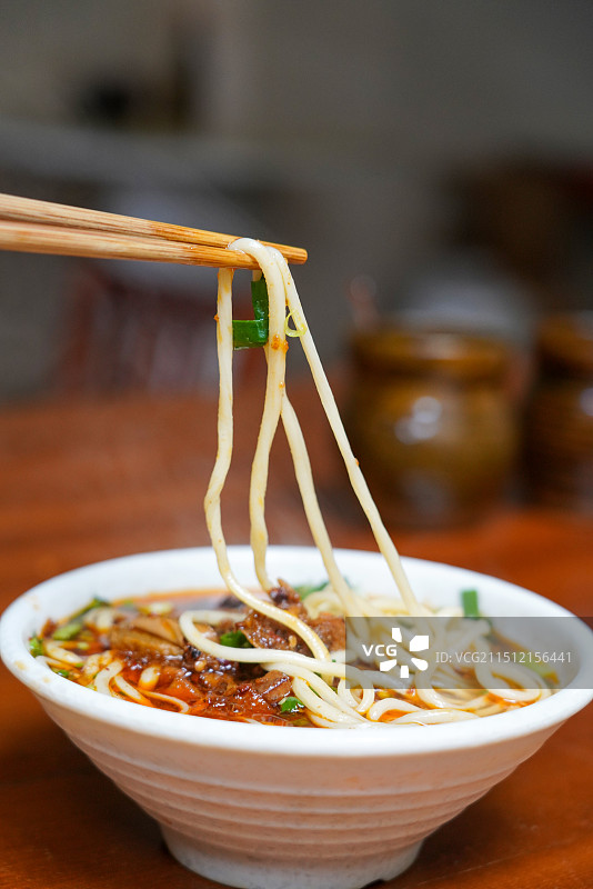 云南大理巍山美食一根面图片素材