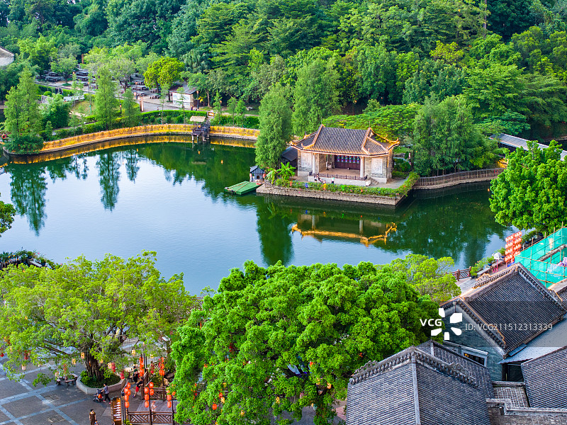 航拍广东广州岭南印象园与非遗文化表演∶火壸图片素材