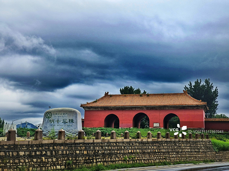 暴风雨来临大红门图片素材