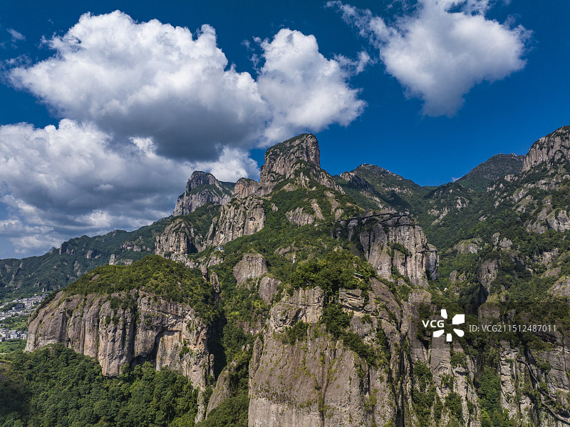航拍雁荡山灵岩景区图片素材