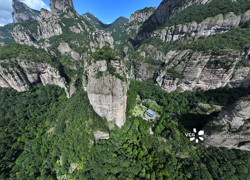 航拍雁荡山灵岩景区图片素材