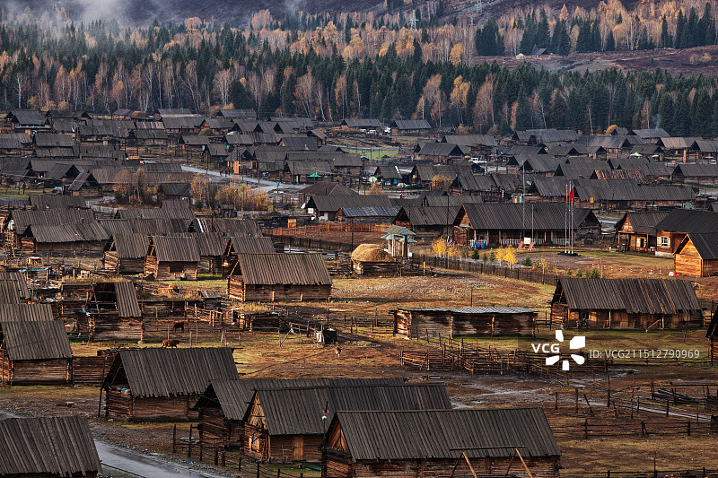 秋天的新疆图片素材