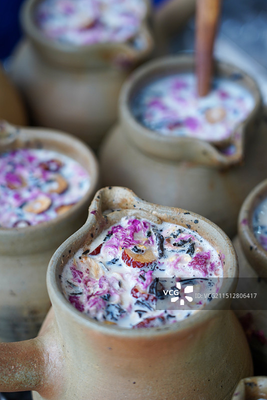 云南小吃罐罐烤奶图片素材