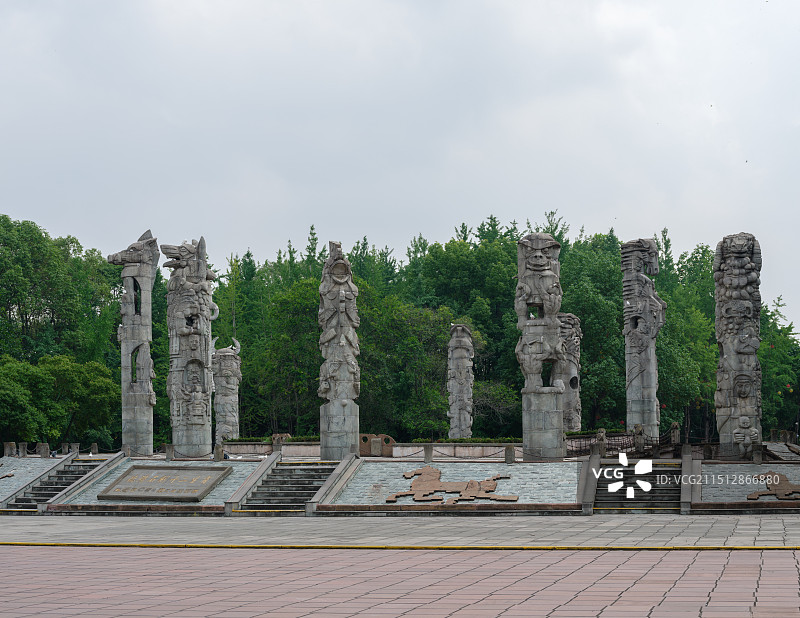德阳石刻公园被誉为四川版吴哥窟图片素材