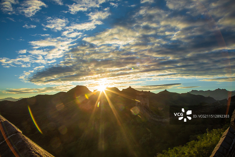 金山岭长城日出图片素材