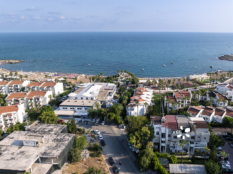 土耳其南海岸最大城市安塔利亚，安塔利亚湾，地中海图片素材