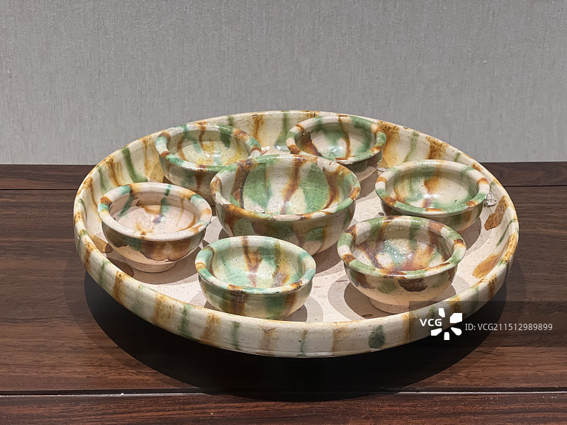 深圳古代艺术馆· 三彩子母杯盘·唐图片素材