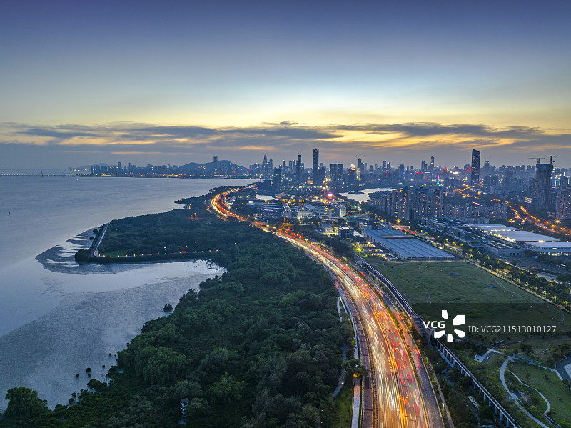 航拍滨海大道图片素材