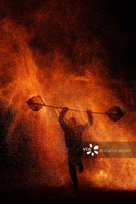 火壶表演——国家级非物质文化遗产图片素材