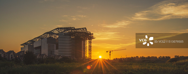 上海松江新桥G60科创云廊日出图片素材