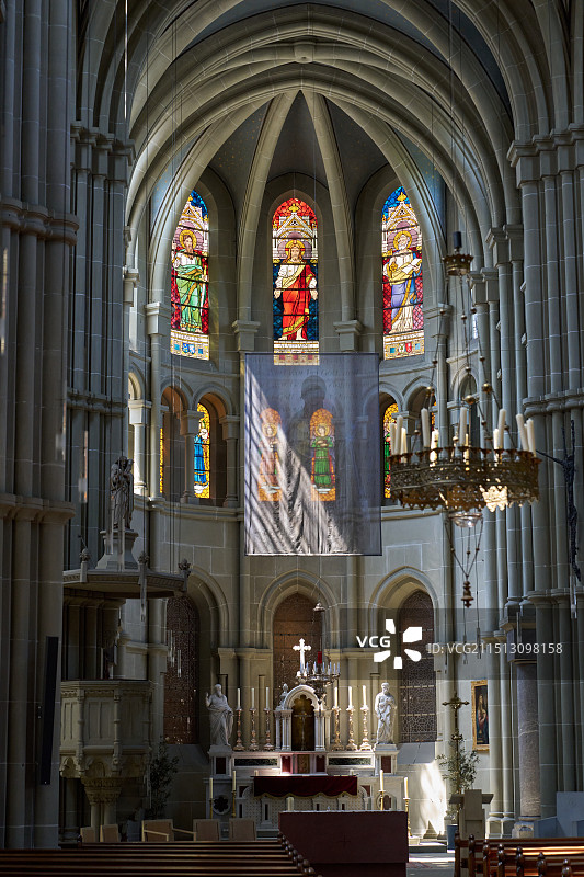 欧洲教堂内部光影图片素材