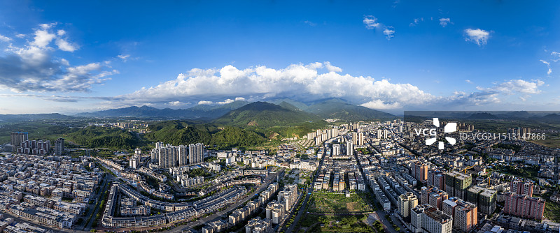 广西南宁上林县县城全景图图片素材