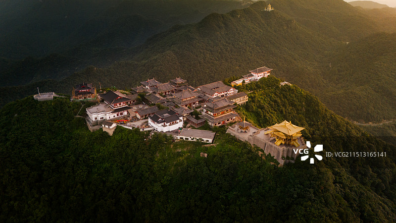 航拍湖北随州大洪山景区慈恩寺图片素材