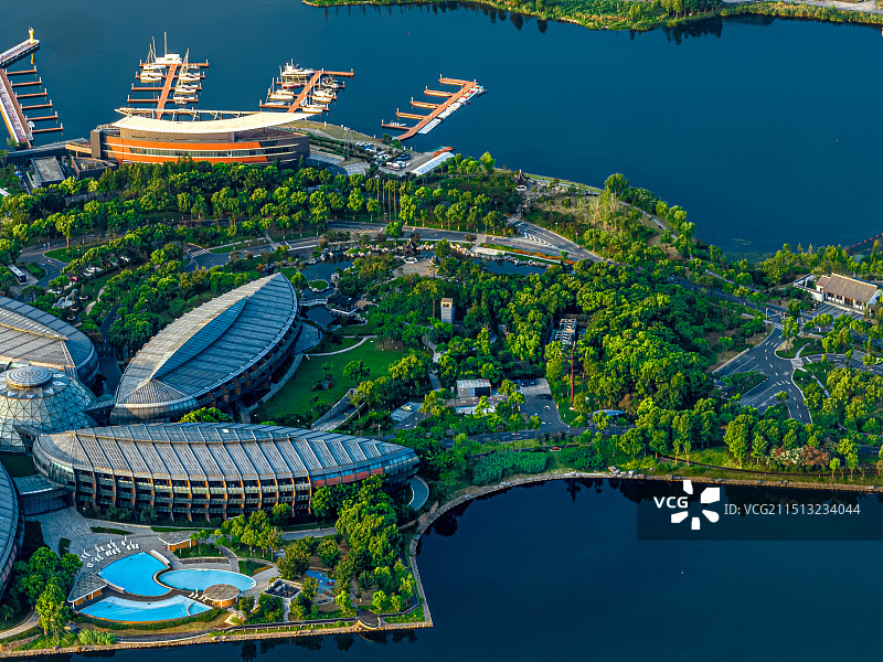 滴水湖南岛 滴水湖洲际酒店 云舒轩 花瓣造型的地标建筑 临港新城滴水湖豪华酒店图片素材