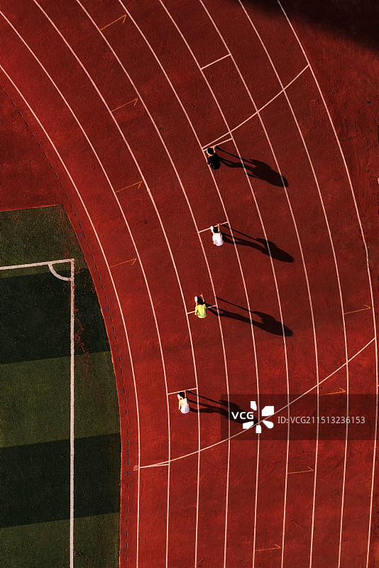 《蓄势待发》图片素材