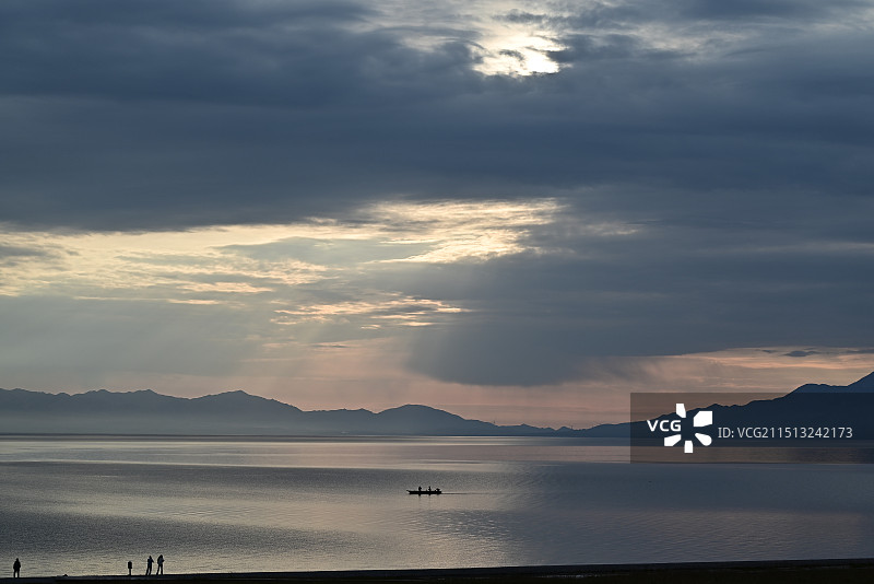 赛里木湖图片素材