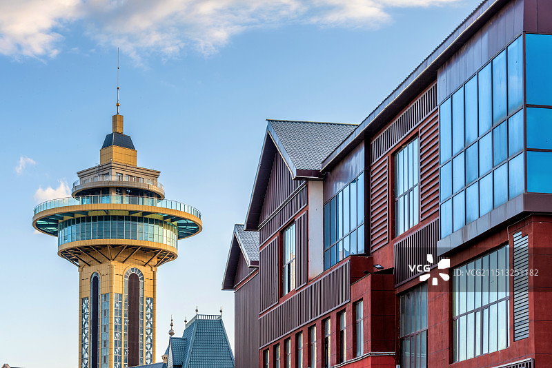 中国新疆伊犁霍尔果斯中亚风情街图片素材