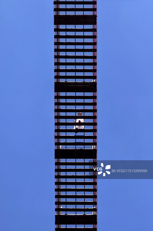 明堂山“步步惊心”天梯图片素材