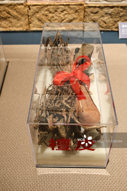 中国宣纸制作工艺和原材料工具图片素材