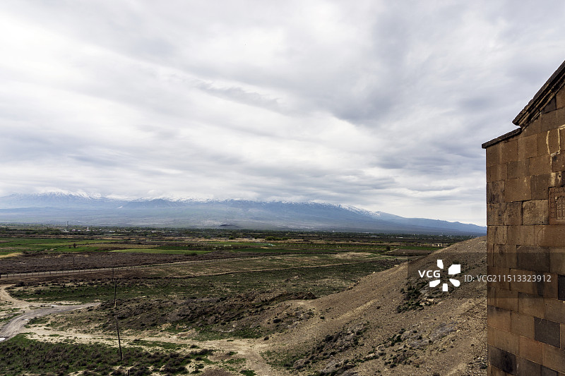 远眺亚拉腊山——亚美尼亚人心中的痛图片素材
