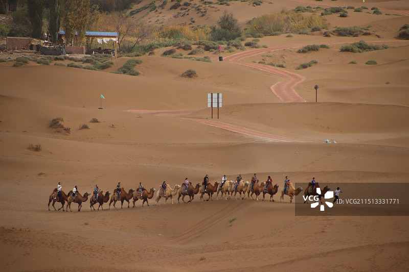 吐鲁番库木塔格沙漠风景名胜区图片素材