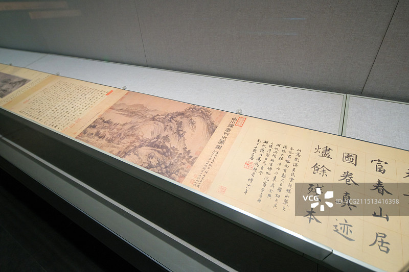 《富春山居图·剩山图》 元·黄公望 纸本水墨 浙江省博物馆（之江馆区）镇馆之宝 富春山居馆图片素材