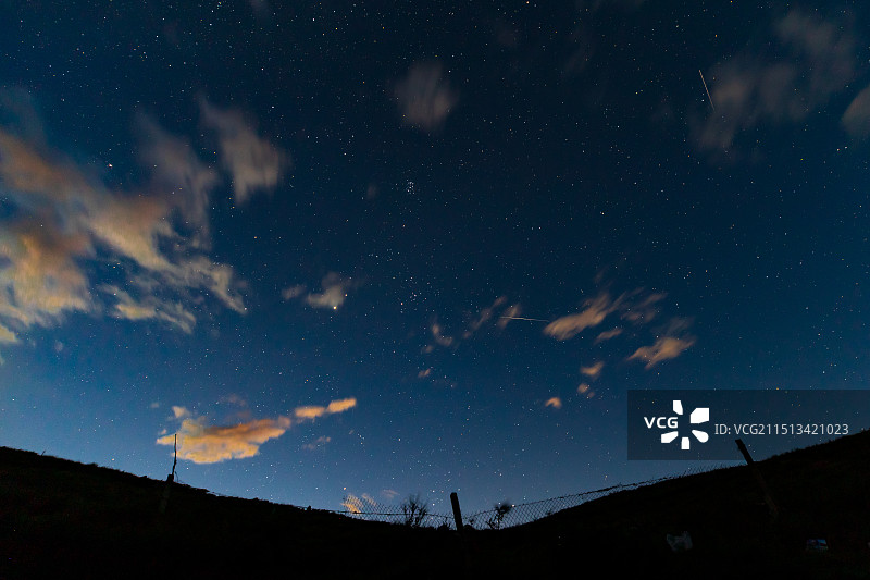 英仙座流星雨图片素材