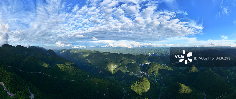 金凤山乳峰群图片素材