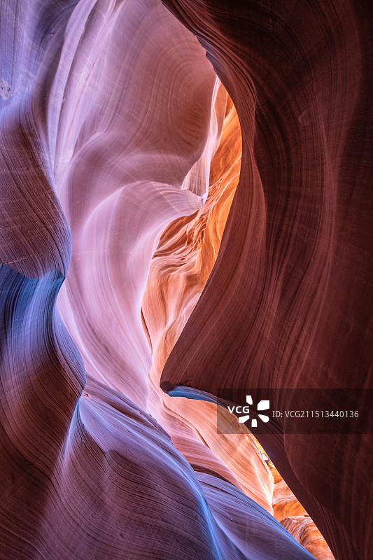 Firing rock图片素材