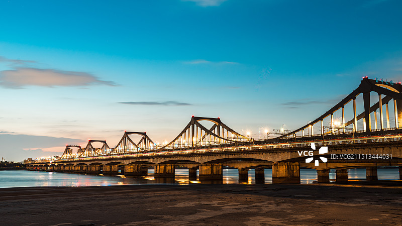 跨海大桥夜景图片素材