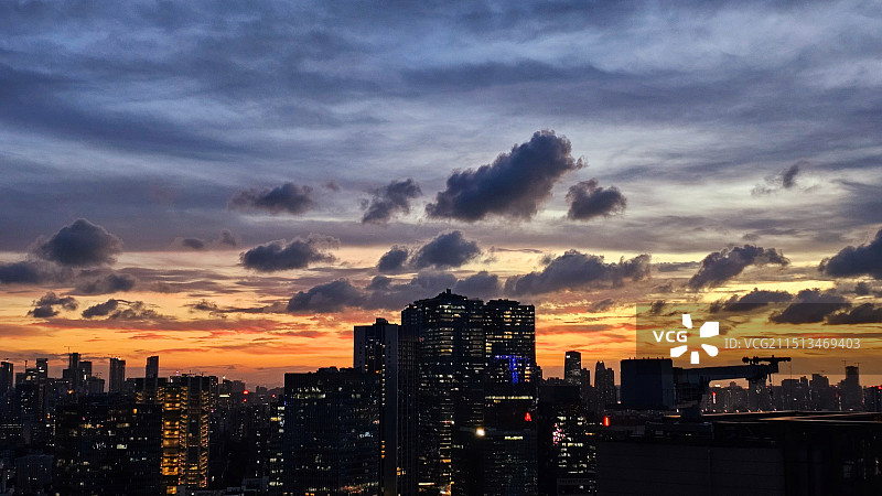 深圳南山科技园的晚霞图片素材