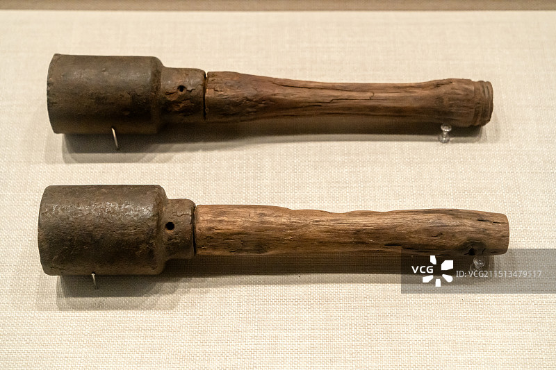 国民党军木柄手榴弹；抗战时期图片素材