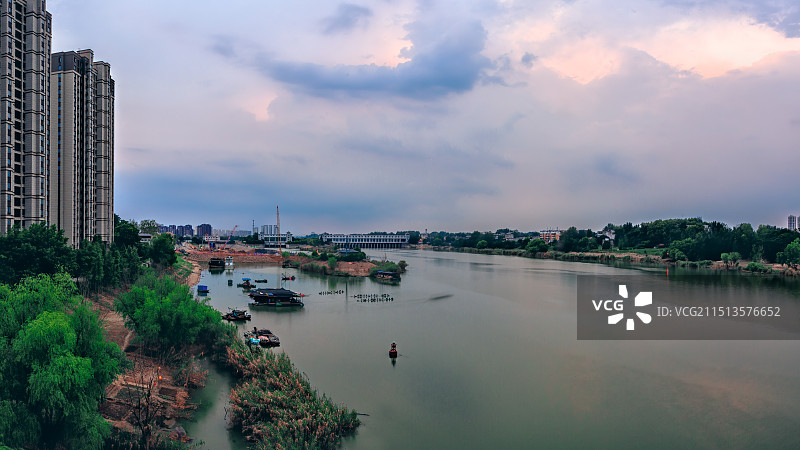 光影中的涡阳涡河节制闸+安徽亳州涡阳图片素材