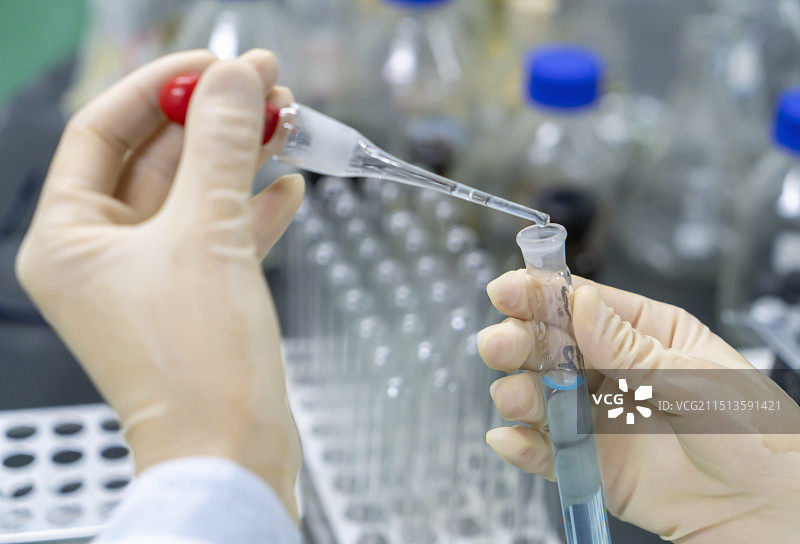 化学分析实验室图片素材