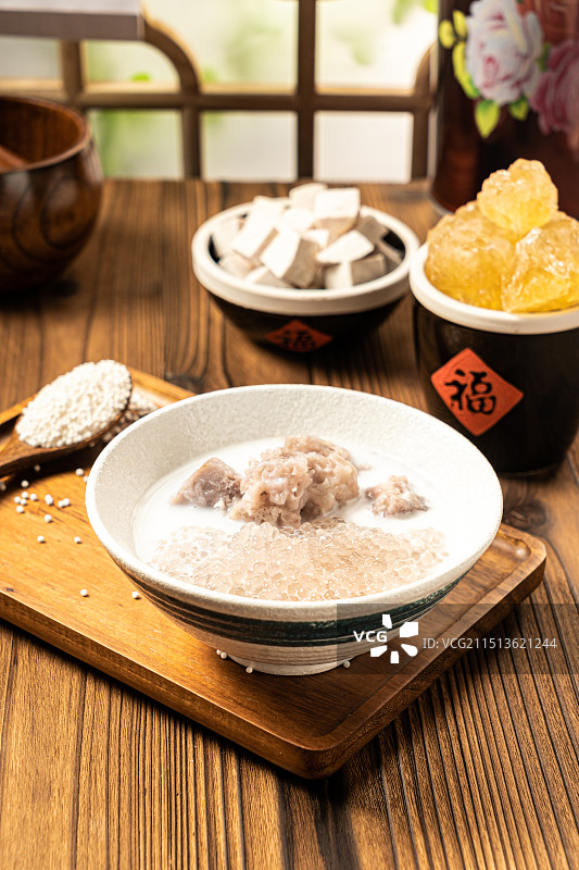 古早中式荔浦芋头西米露糖水图片素材