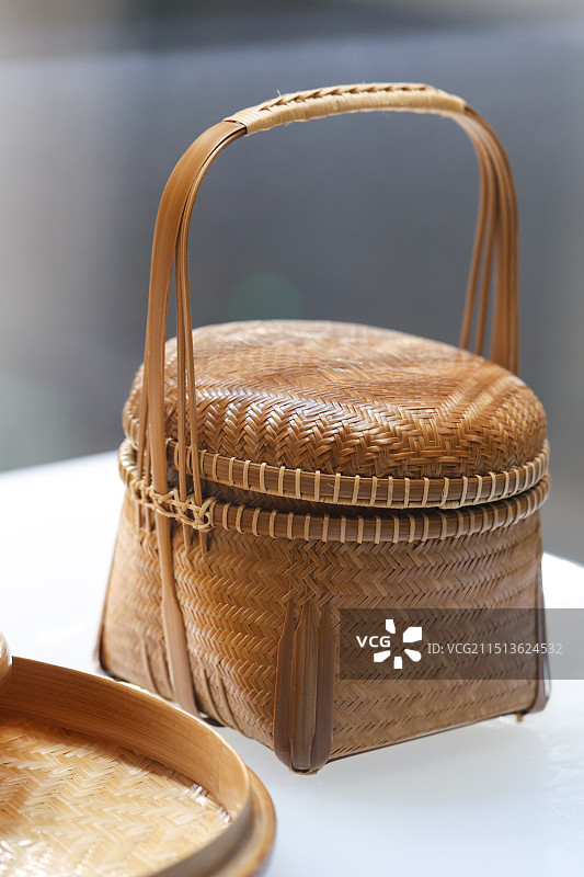 中国工艺美术馆竹编提篮和筐子图片素材