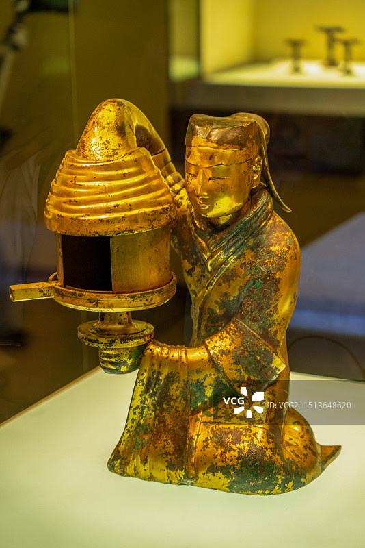 河北博物院镇馆之宝长信宫灯图片素材