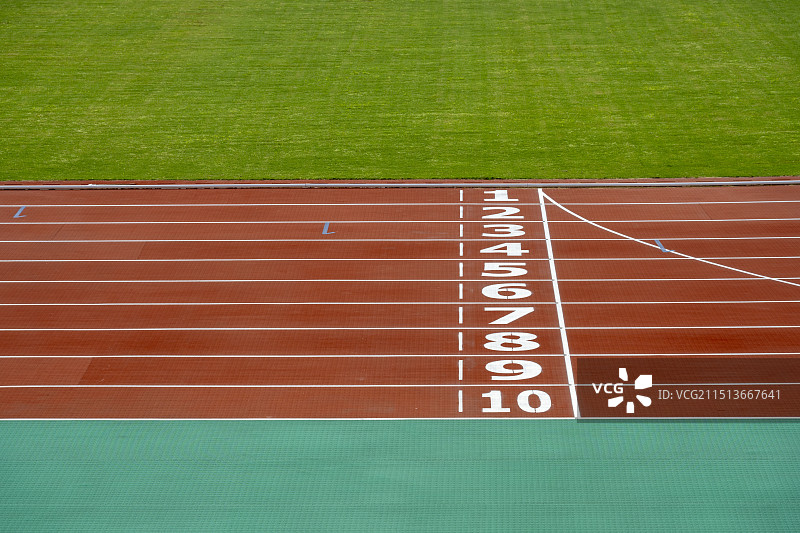 体育场运动场跑道赛道起跑线草坪比赛竞争场馆图片素材