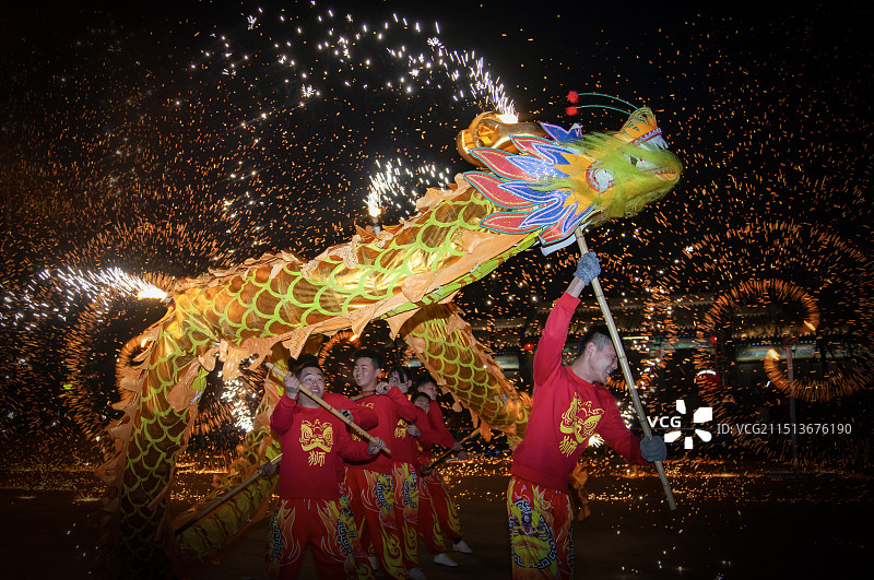 巨龙腾飞图片素材