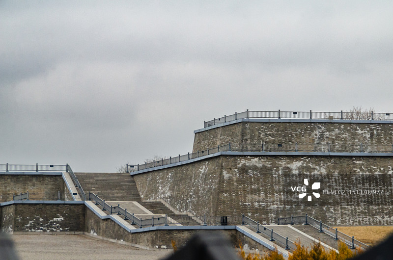 陕西省西安市大明宫遗址的含元殿图片素材