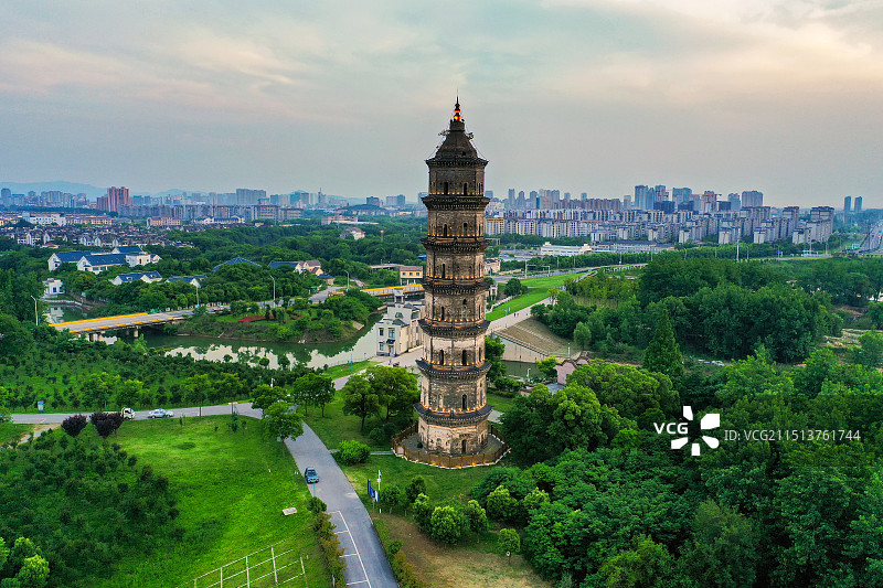 池州清溪塔+安徽省池州市贵池区清溪塔图片素材