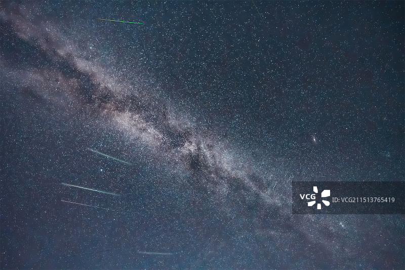 华蓥山宝鼎光明寺流星雨图片素材